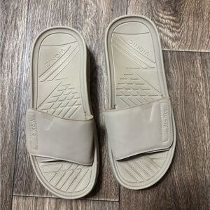 Vionic Rejuvenate Beige Slide Sandals unisex men 10.5 / women 12